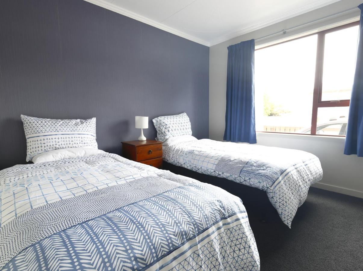 Mokonui Cottage - Te Anau Holiday Home ภายนอก รูปภาพ